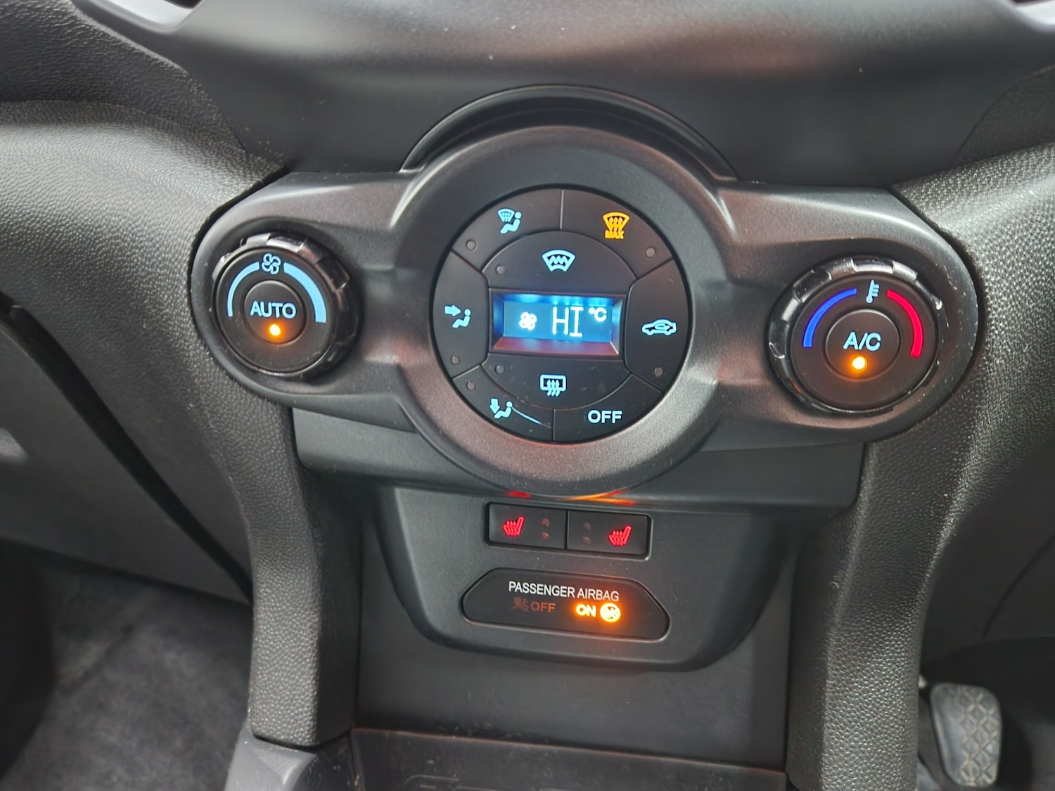 Used Ford Ecosport 2015 for sale - 77558698: Photo 14