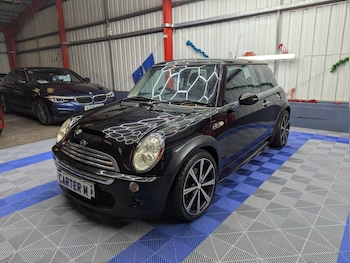 Used MINI Hatch 2005 for sale - 76921546: Photo