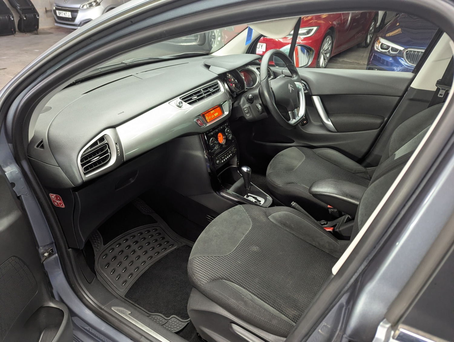 Used Citroen C3 2010 for sale - 77381032: Photo 9