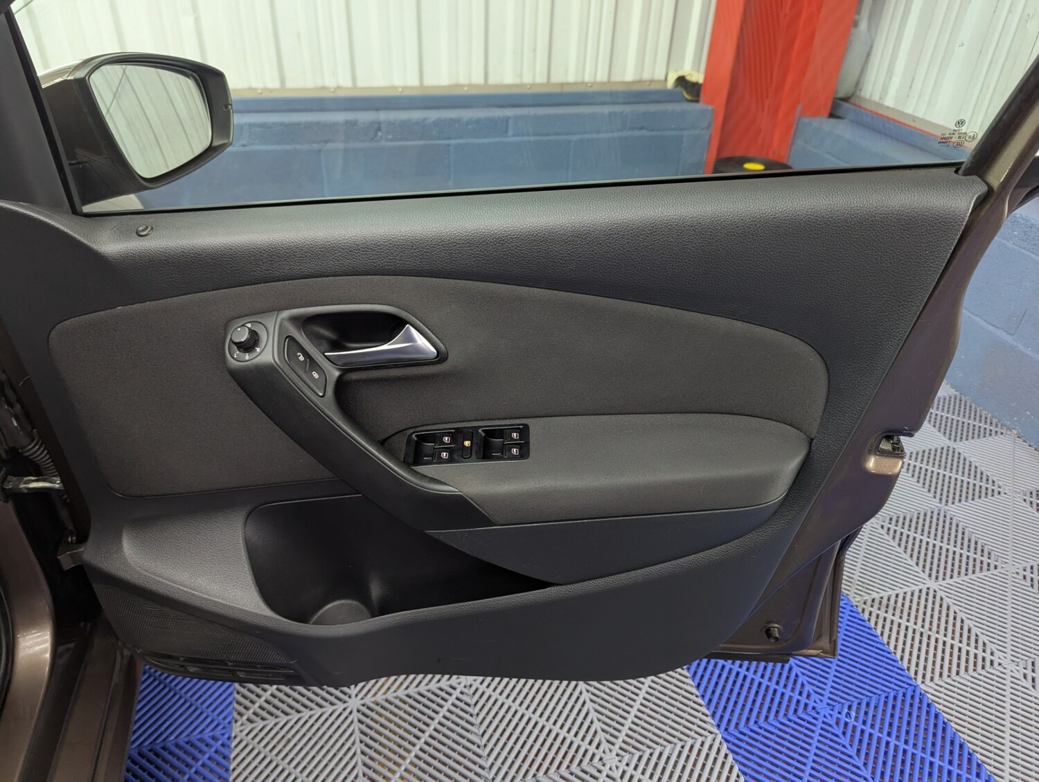 Used Volkswagen Polo 2013 for sale - 77432896: Photo 27