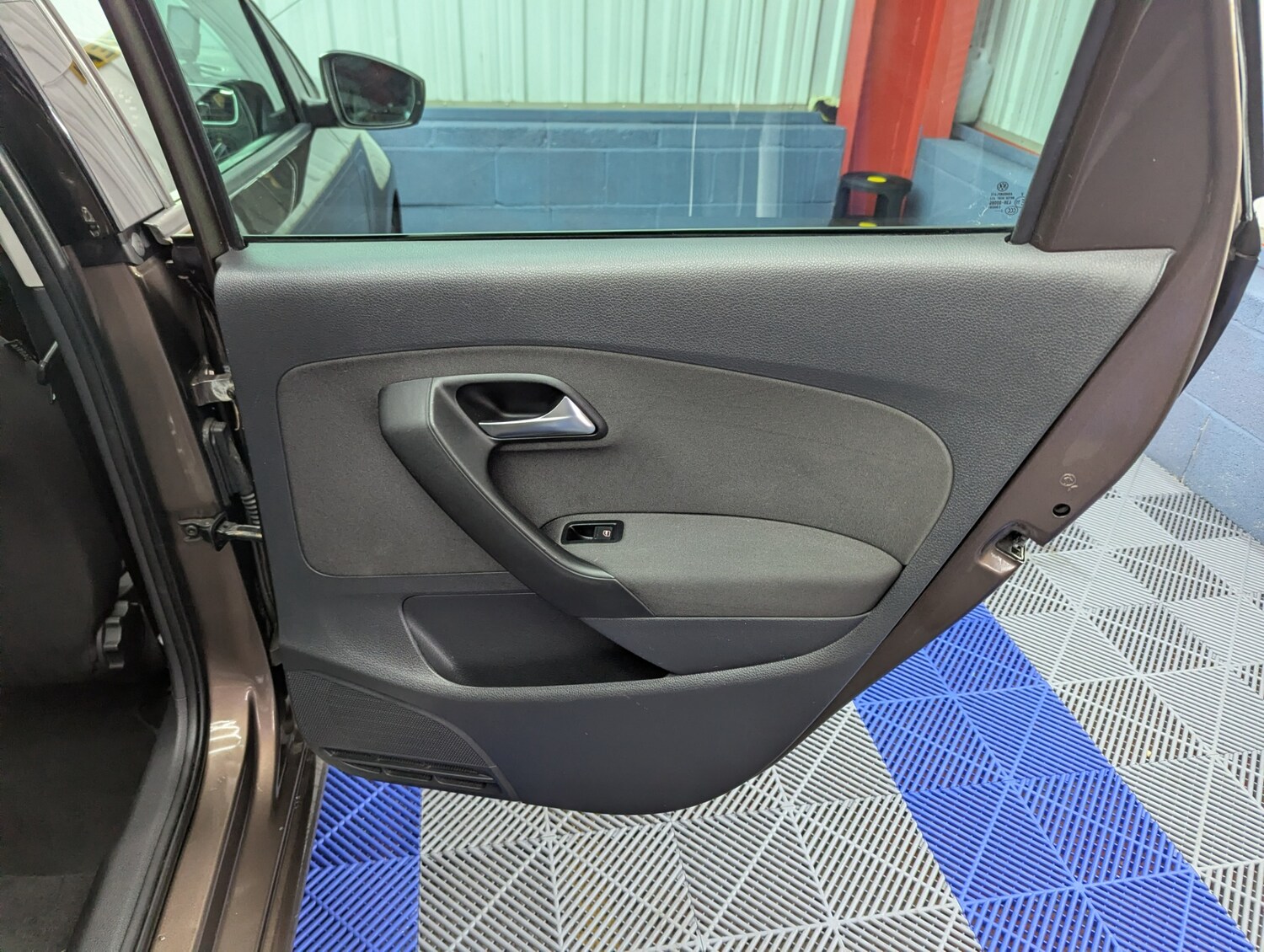 Used Volkswagen Polo 2013 for sale - 77432896: Photo 28