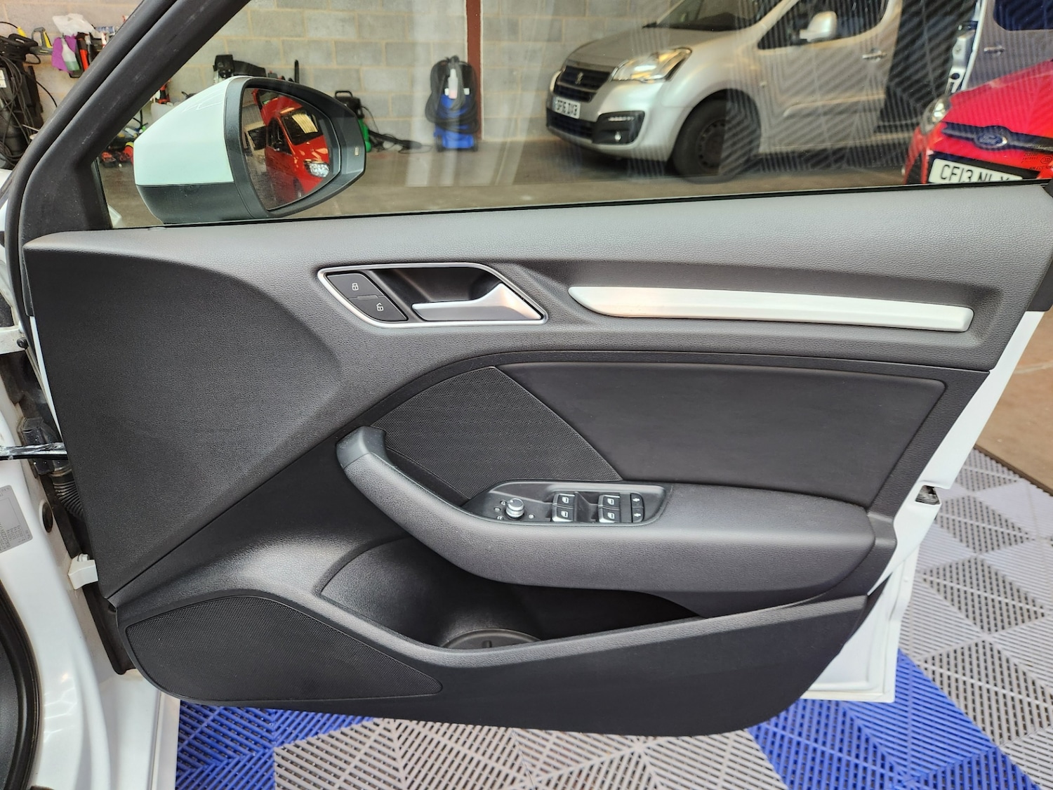 Used Audi A3 2015 for sale - 77974006: Photo 15