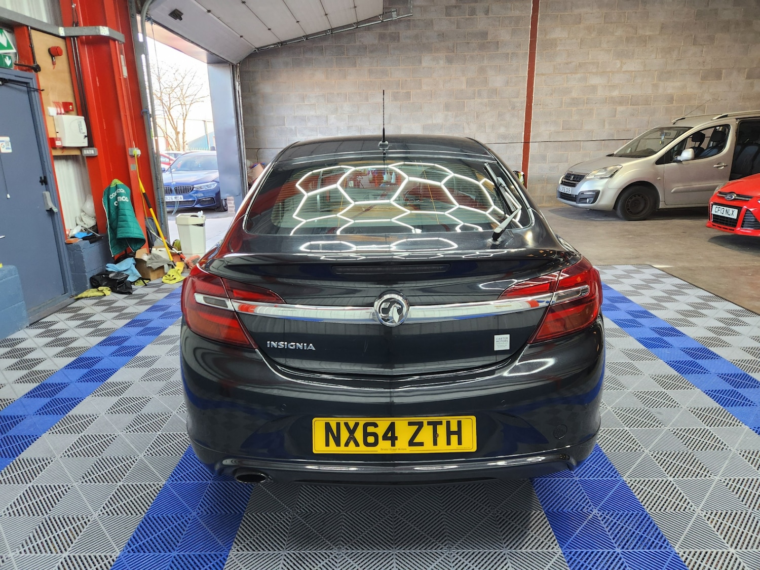 Used Vauxhall Insignia 2014 for sale - 77947110: Photo 5