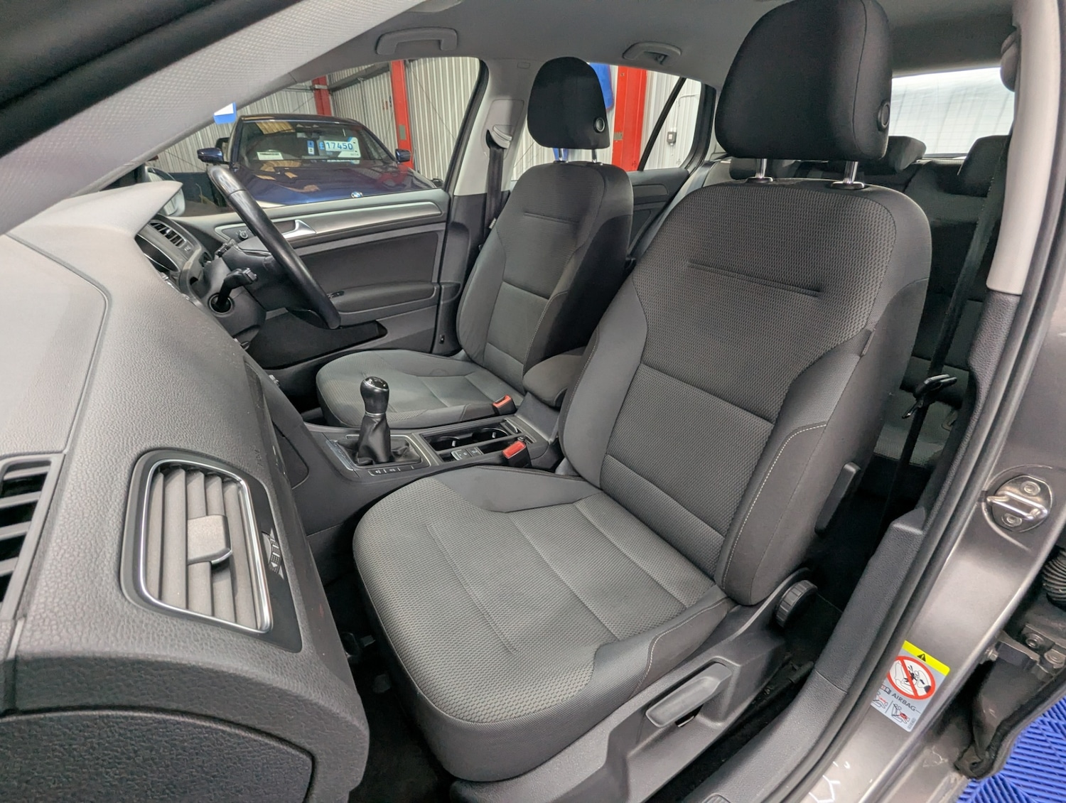 Used Volkswagen Golf 2013 for sale - 77371000: Photo 10