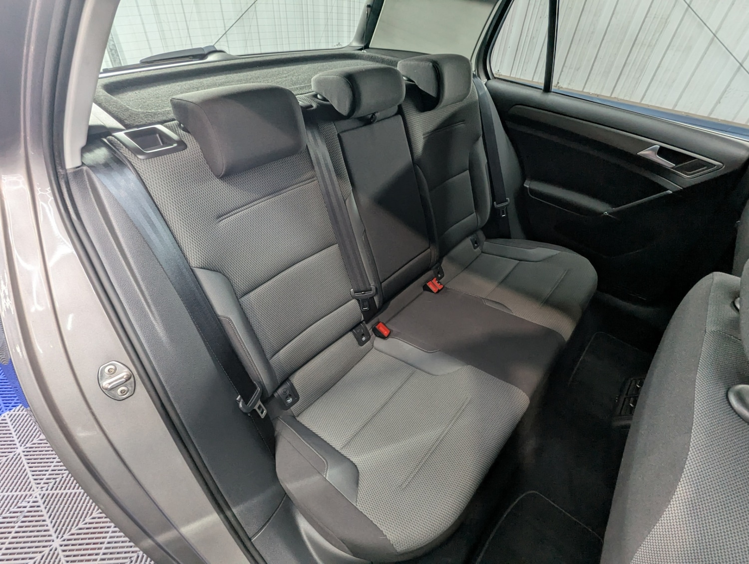 Used Volkswagen Golf 2013 for sale - 77371000: Photo 14