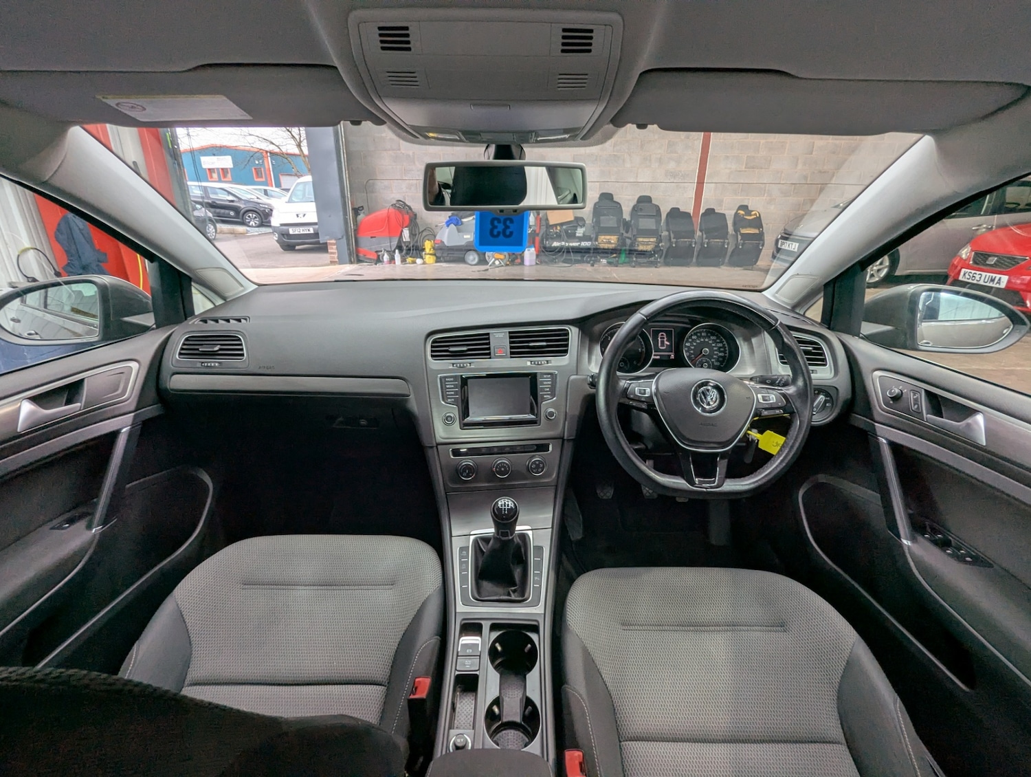 Used Volkswagen Golf 2013 for sale - 77371000: Photo 15