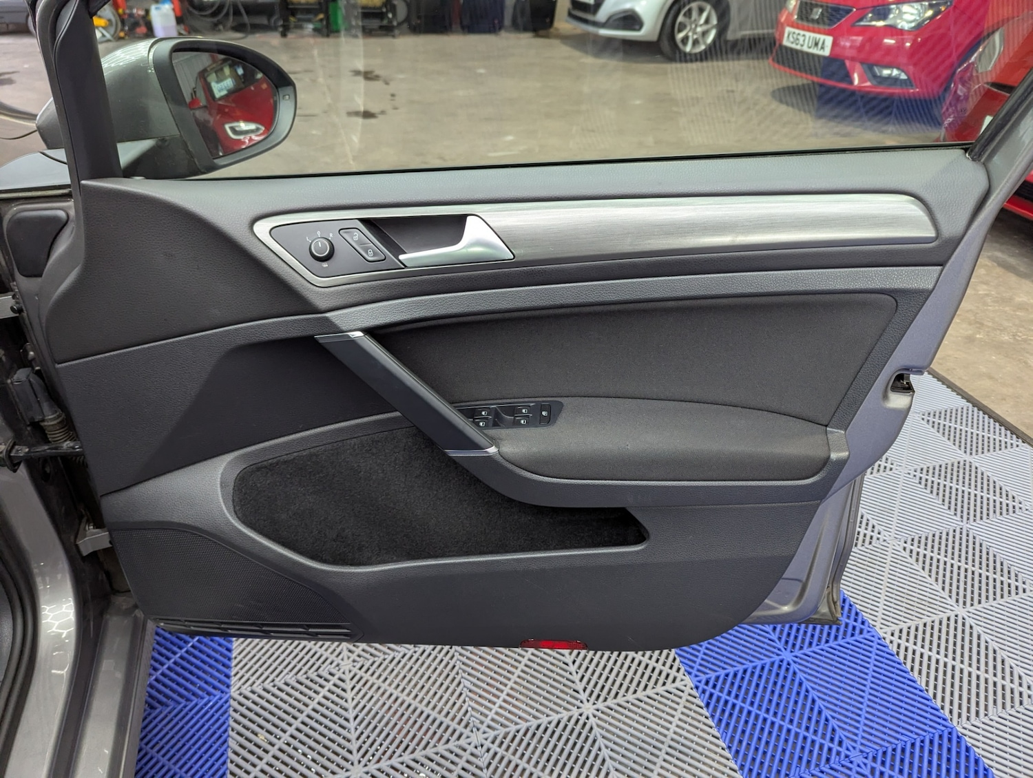 Used Volkswagen Golf 2013 for sale - 77371000: Photo 16