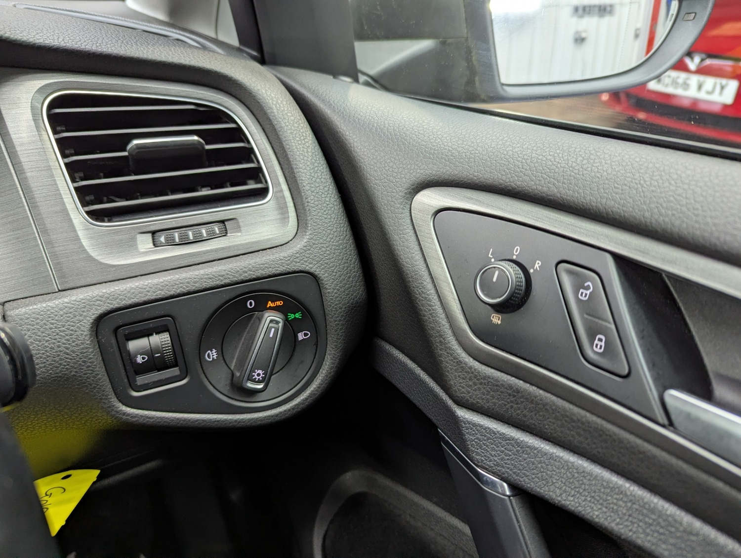 Used Volkswagen Golf 2013 for sale - 77371000: Photo 20