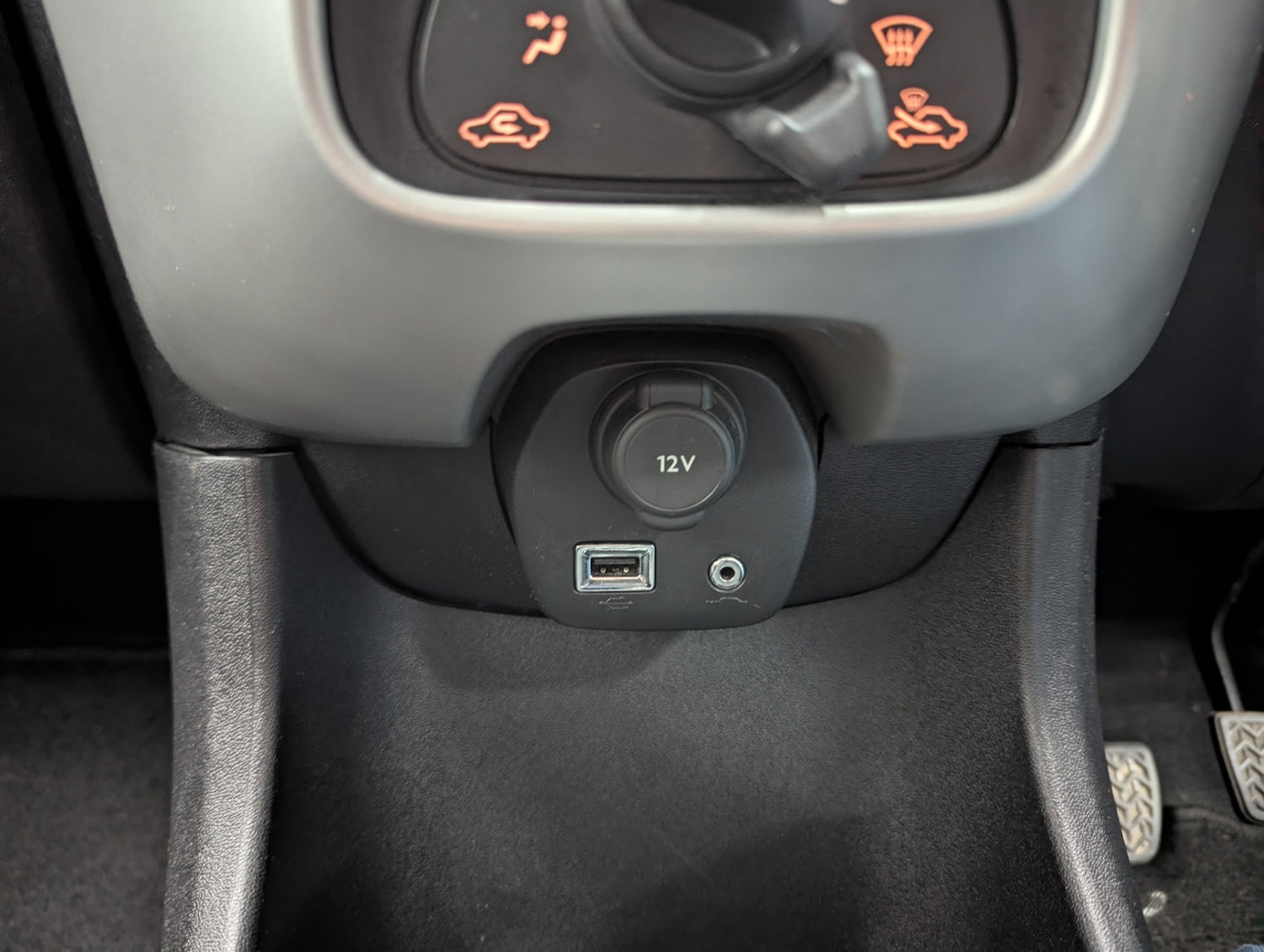 Used Citroen C1 2015 for sale - 77357428: Photo 22