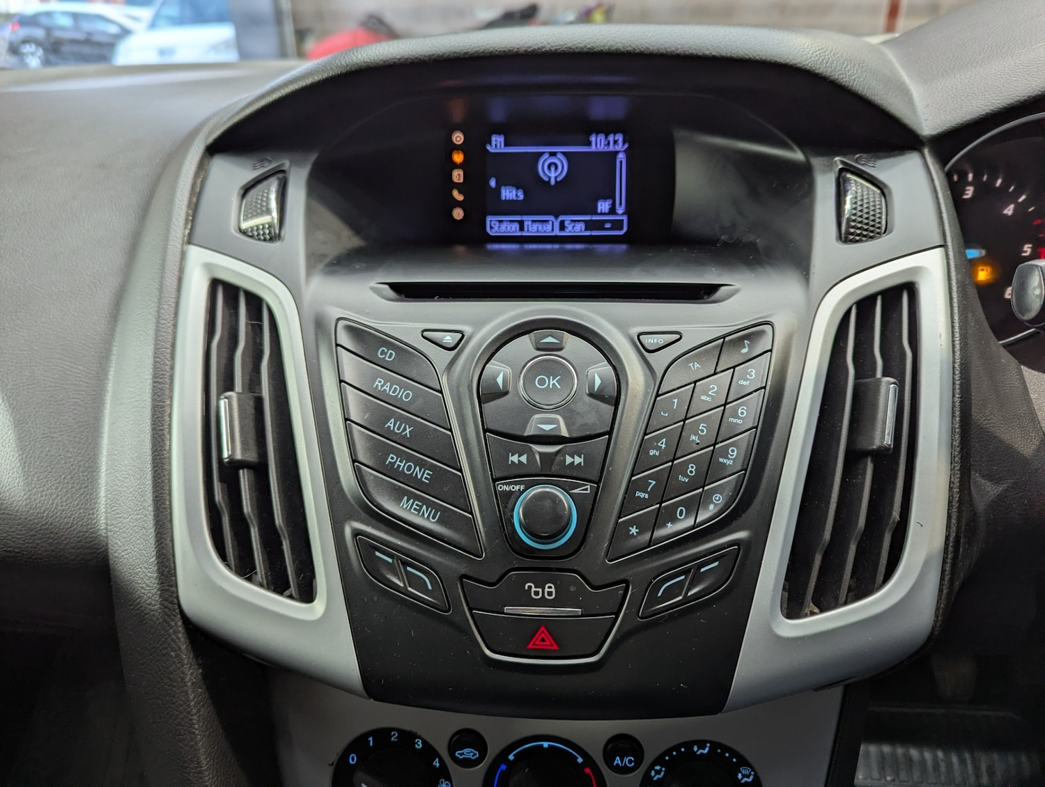 Used Ford Focus 2013 for sale - 77357230: Photo 16