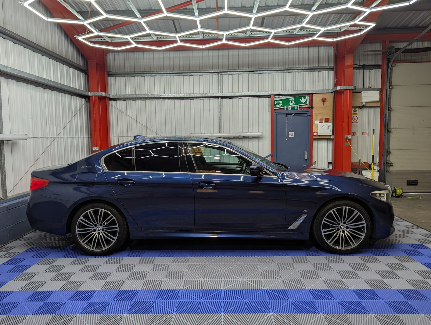 Used BMW 5 Series 2018 for sale - 78131868: Photo 7