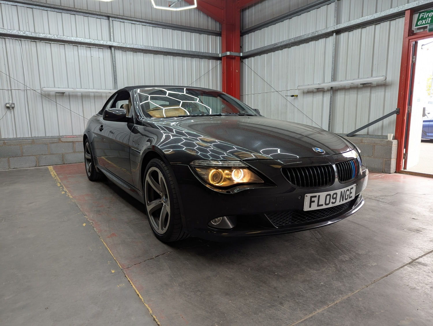 Used BMW 6 Series 2009 for sale - 76413281: Photo 1