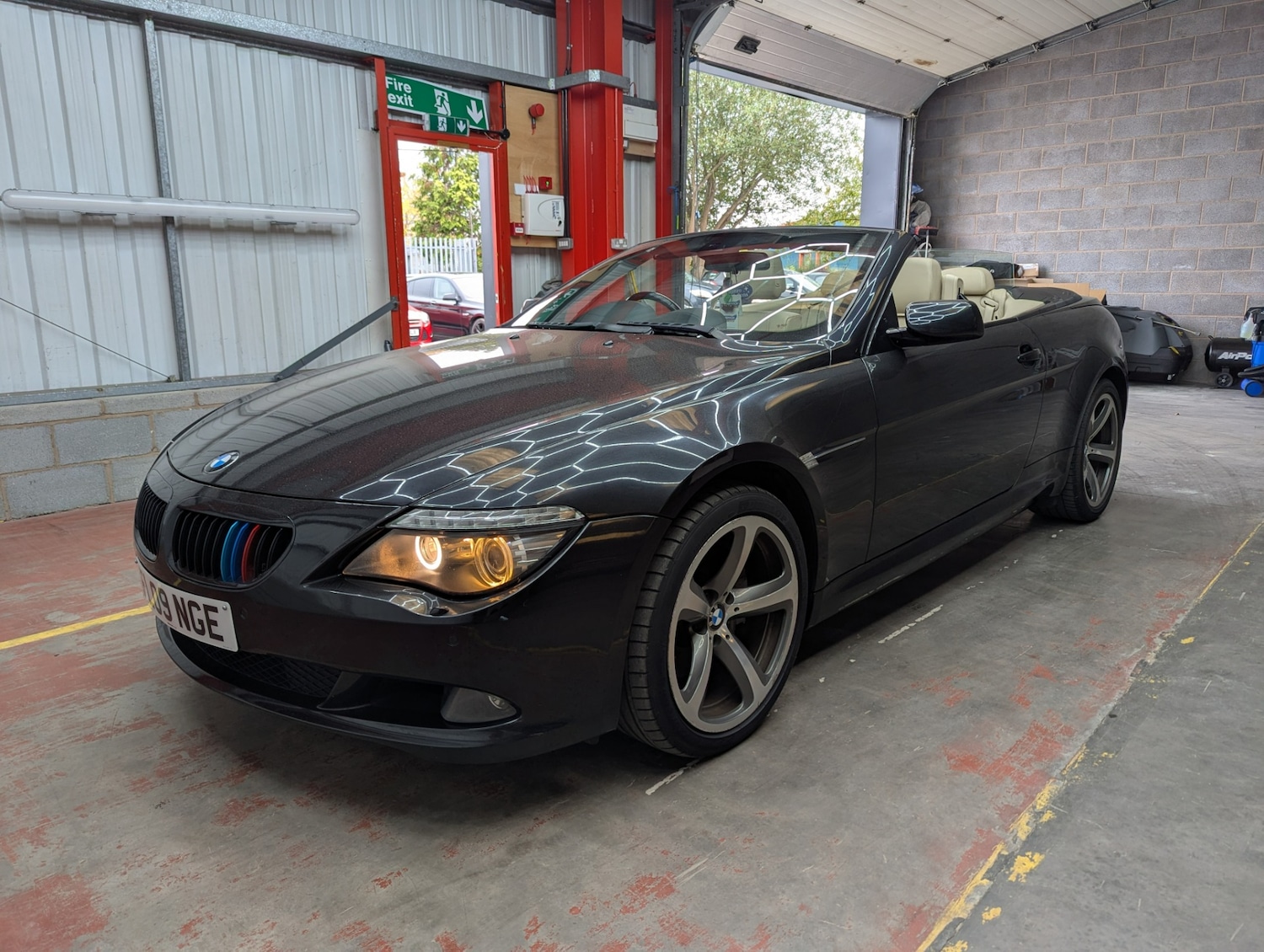 Used BMW 6 Series 2009 for sale - 76413281: Photo 32