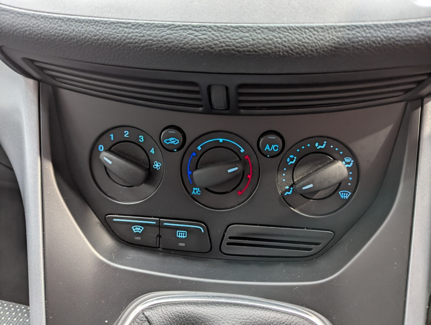 Used Ford C-Max 2014 for sale - 76412321: Photo 15