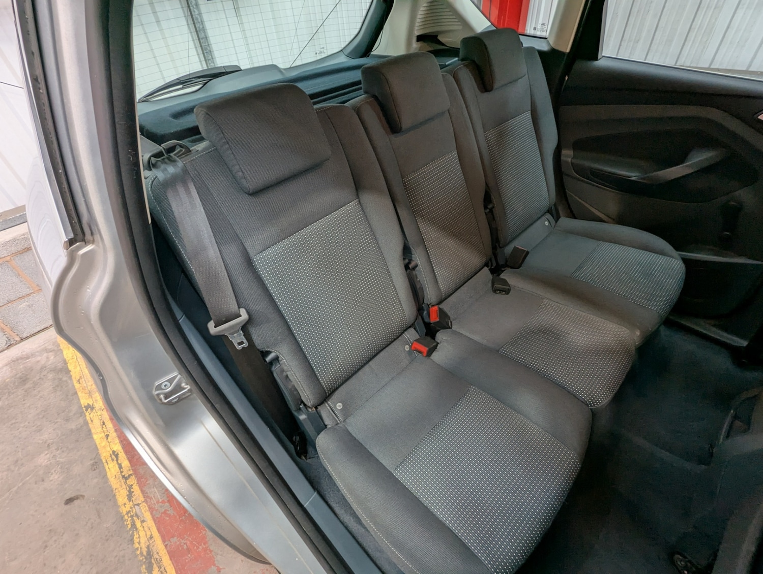 Used Ford C-Max 2014 for sale - 76412321: Photo 24