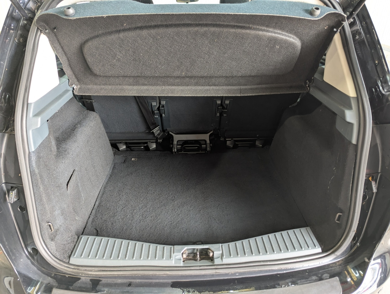 Used Ford C-Max 2014 for sale - 76468813: Photo 34