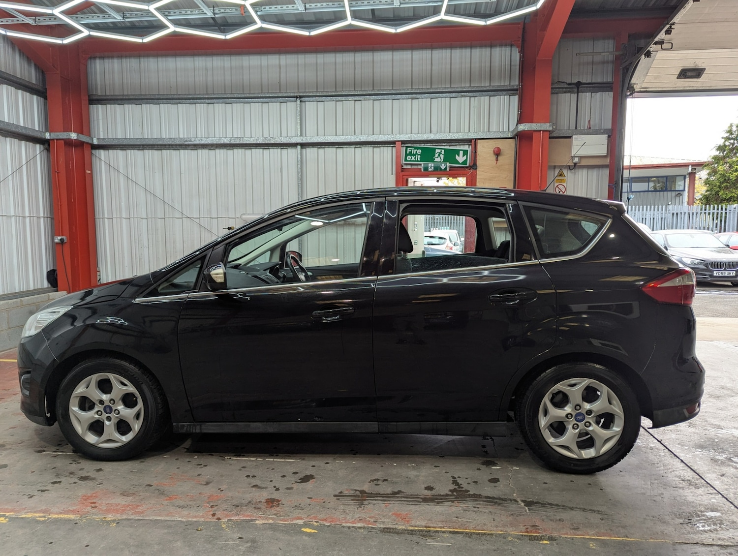 Used Ford C-Max 2014 for sale - 76468813: Photo 5