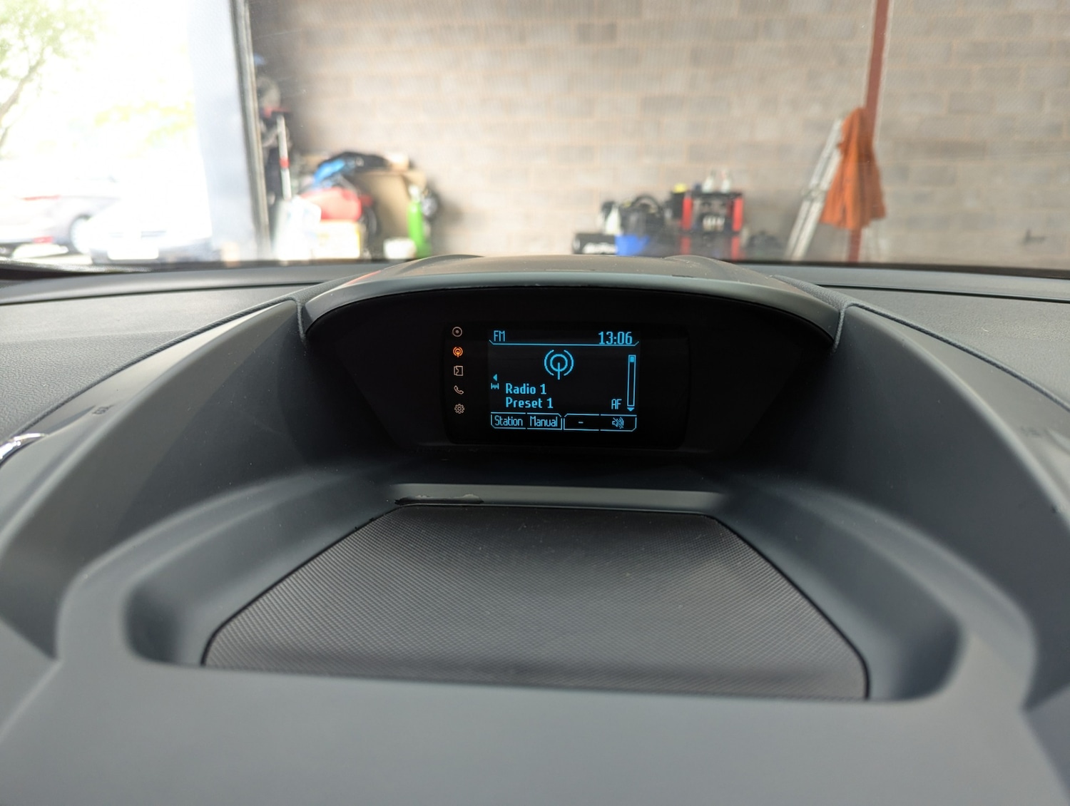 Used Ford C-Max 2014 for sale - 76468813: Photo 8