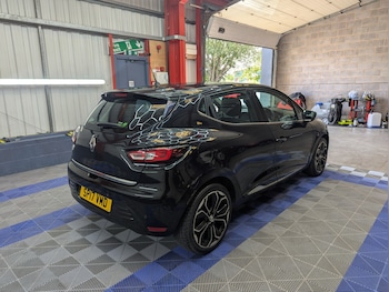 Used Renault Clio 2017 for sale - 79331795: Photo