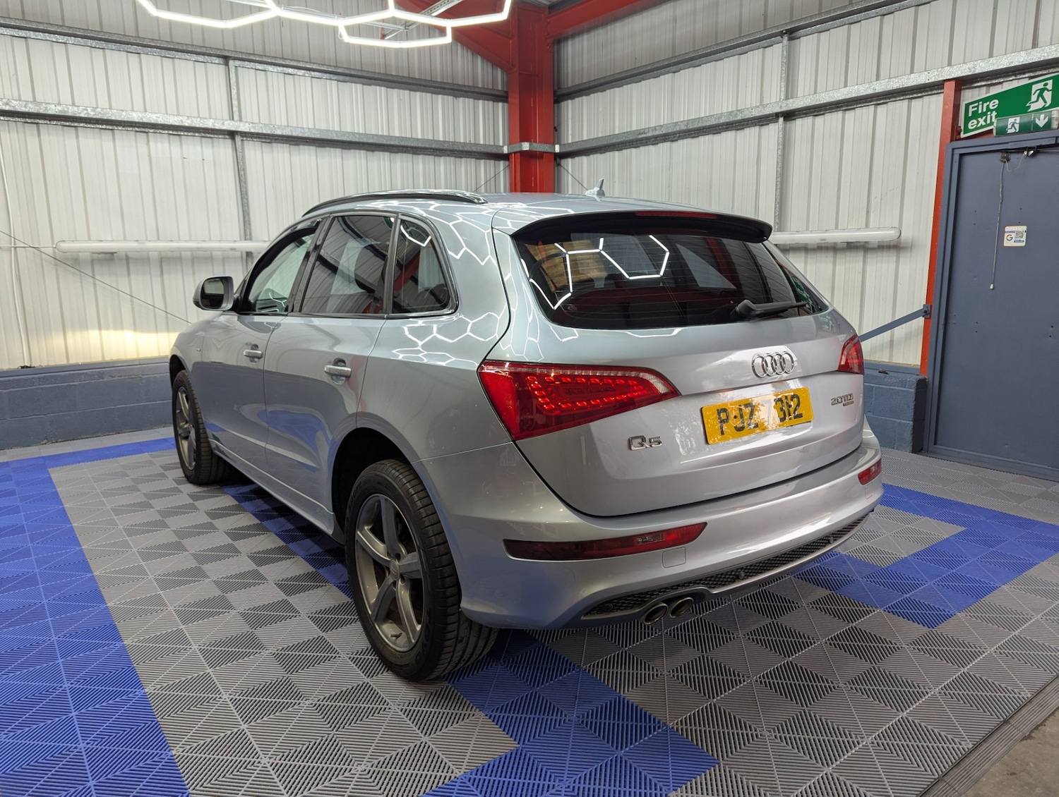 Used Audi Q5 2009 for sale - 76450486: Photo 49