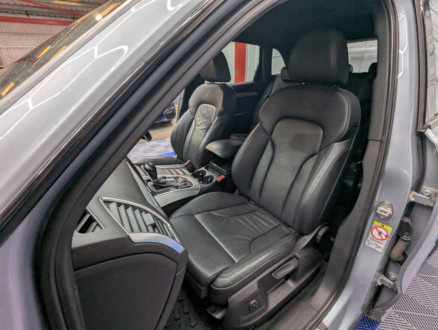 Used Audi Q5 2009 for sale - 76450486: Photo 9