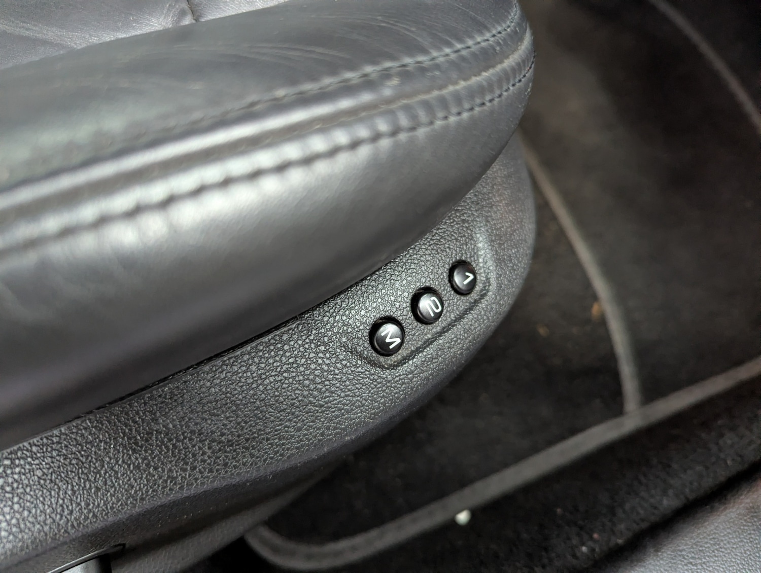 Used Peugeot RCZ 2012 for sale - 77357145: Photo 16