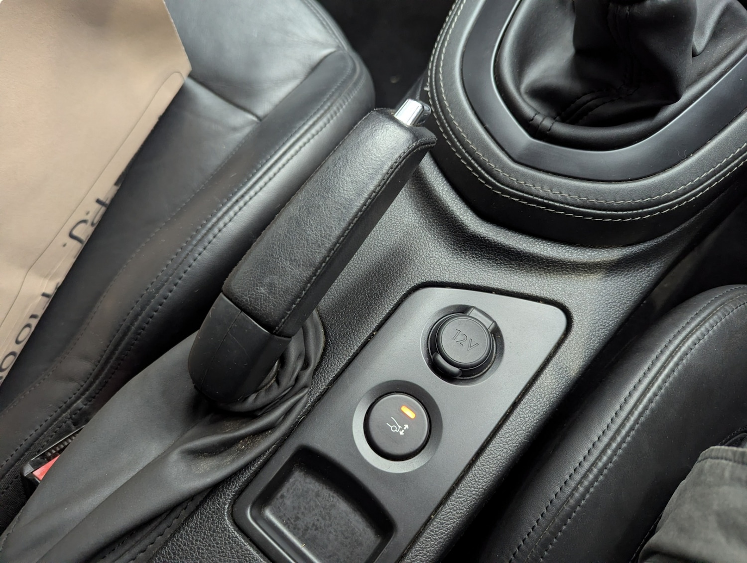 Used Peugeot RCZ 2012 for sale - 77357145: Photo 26