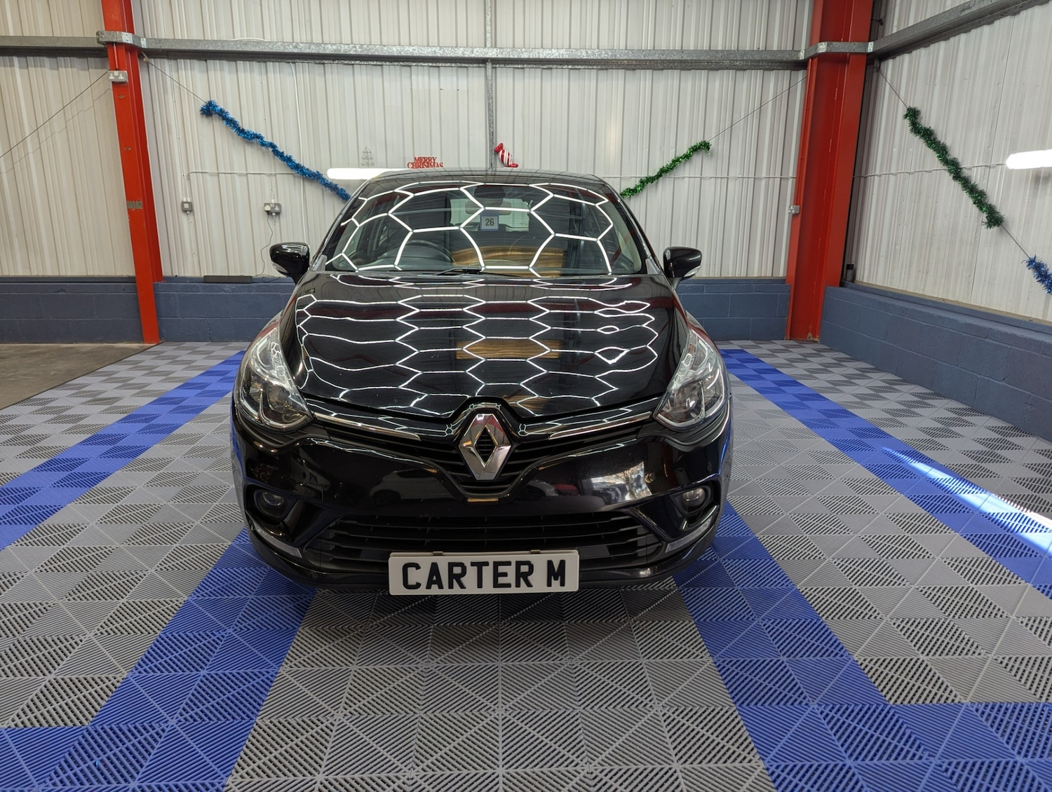Used Renault Clio 2018 for sale - 76749049: Photo 2
