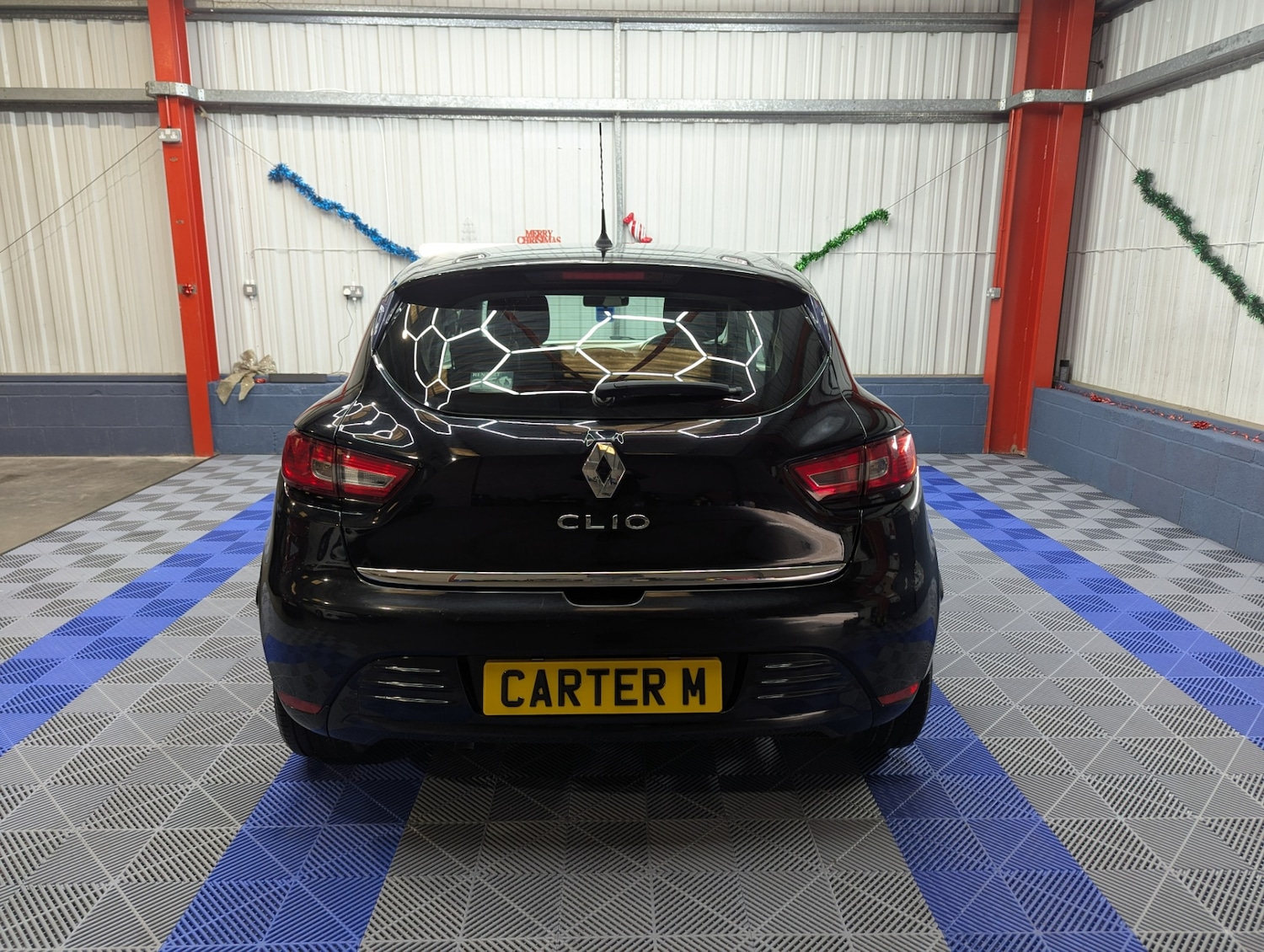 Used Renault Clio 2018 for sale - 76749049: Photo 32