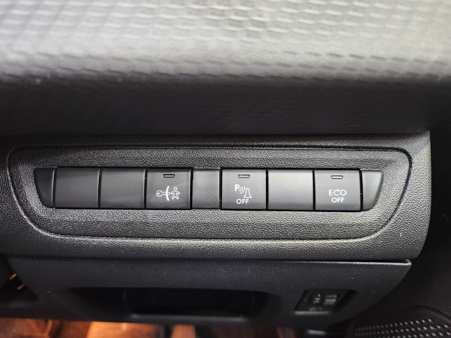 Used Peugeot 2008 2013 for sale - 77568758: Photo 22