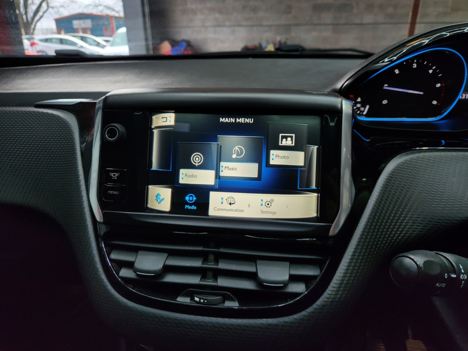 Used Peugeot 2008 2013 for sale - 77568758: Photo 27