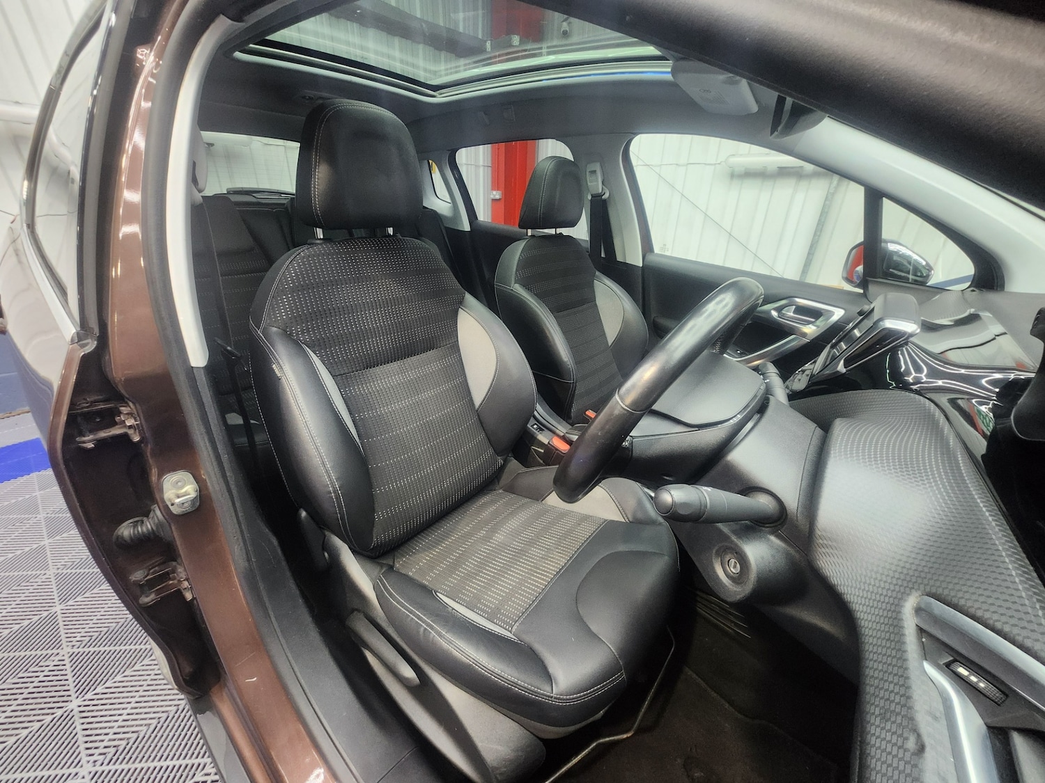 Used Peugeot 2008 2013 for sale - 77568758: Photo 8