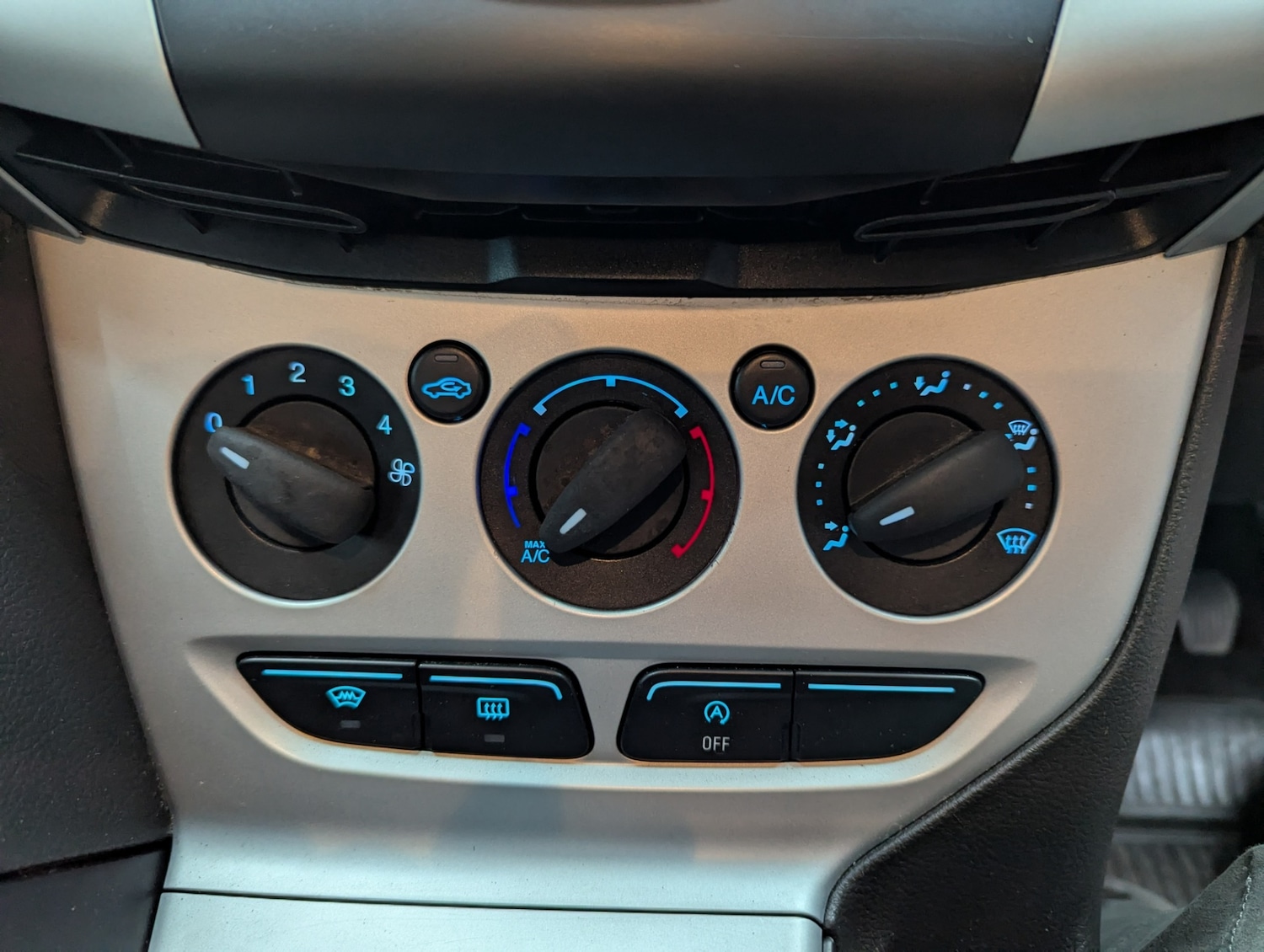 Used Ford Focus 2013 for sale - 76468821: Photo 13