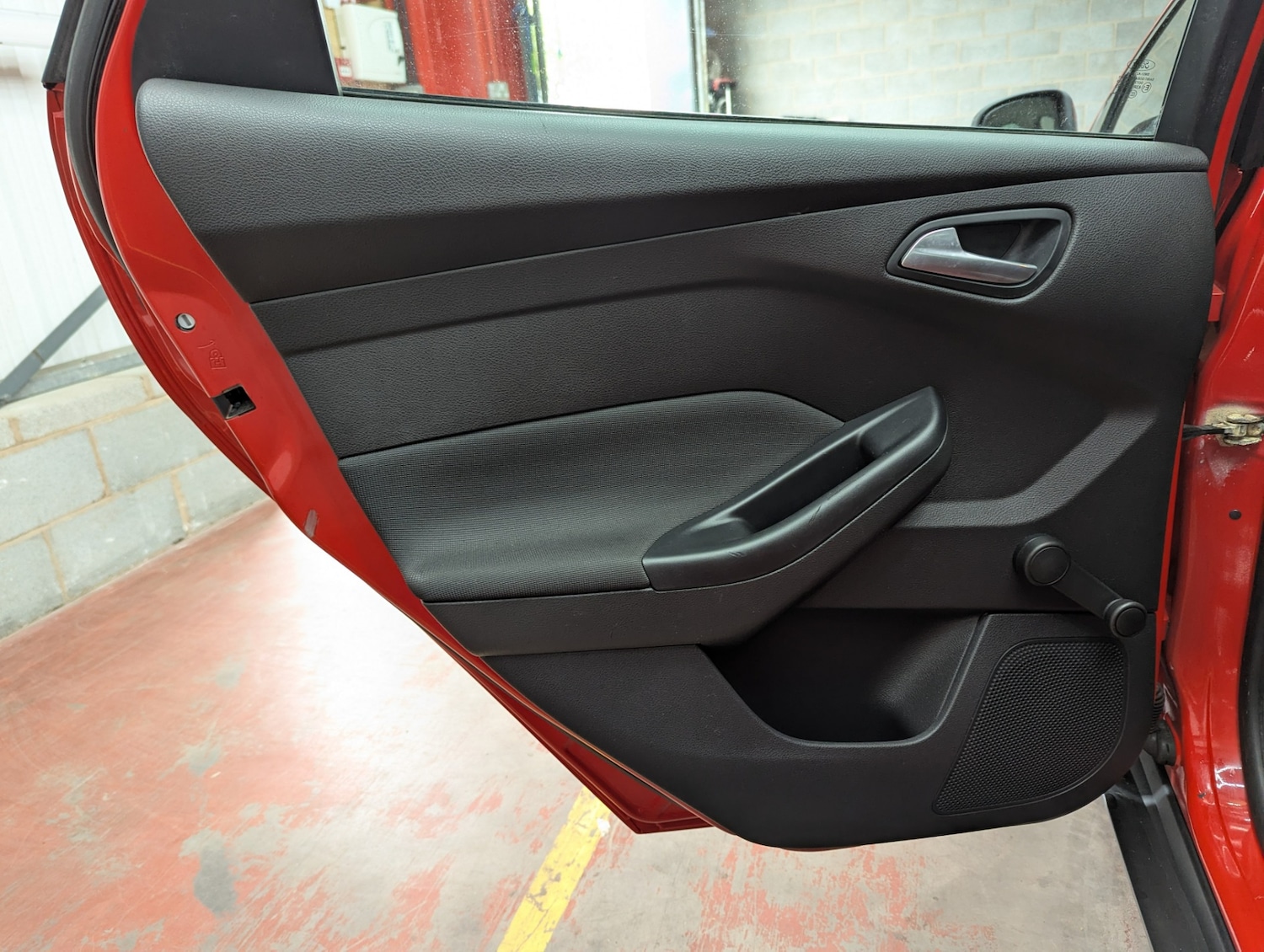 Used Ford Focus 2013 for sale - 76468821: Photo 23