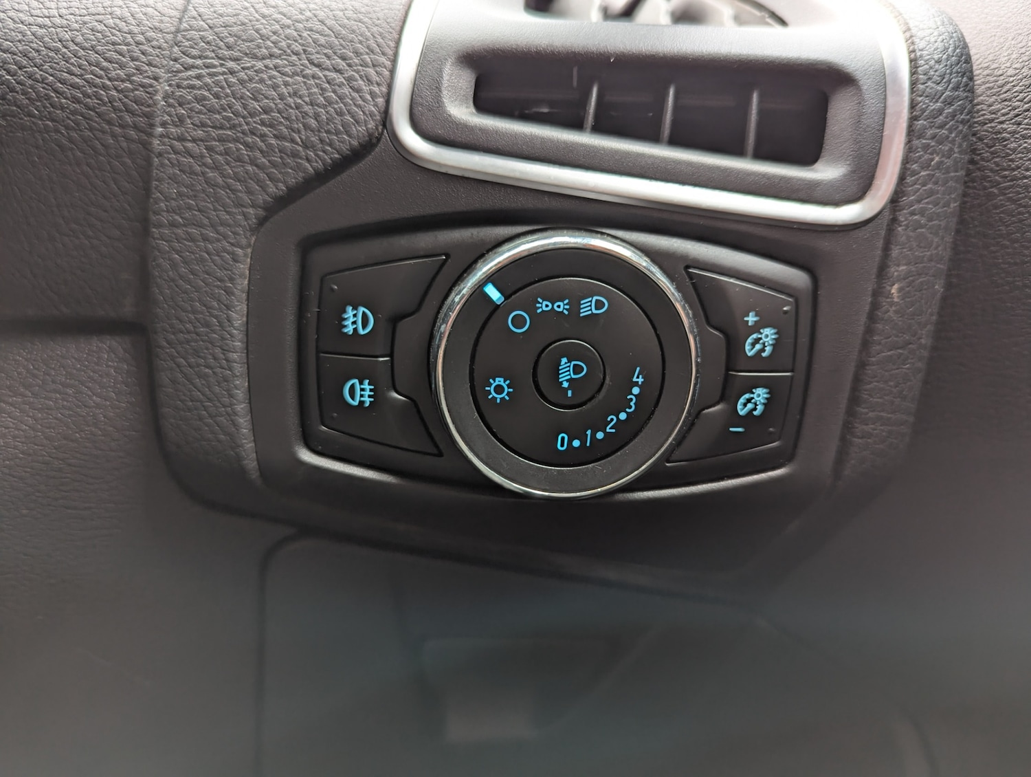 Used Ford Focus 2013 for sale - 76468821: Photo 25