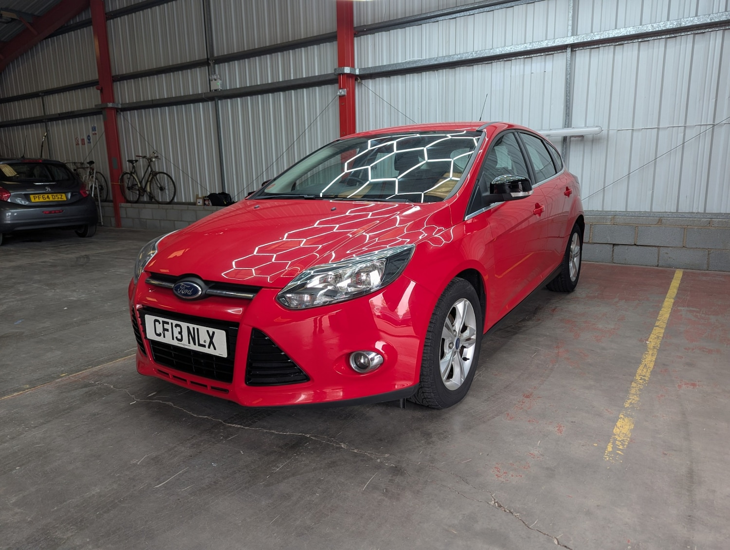 Used Ford Focus 2013 for sale - 76468821: Photo 3