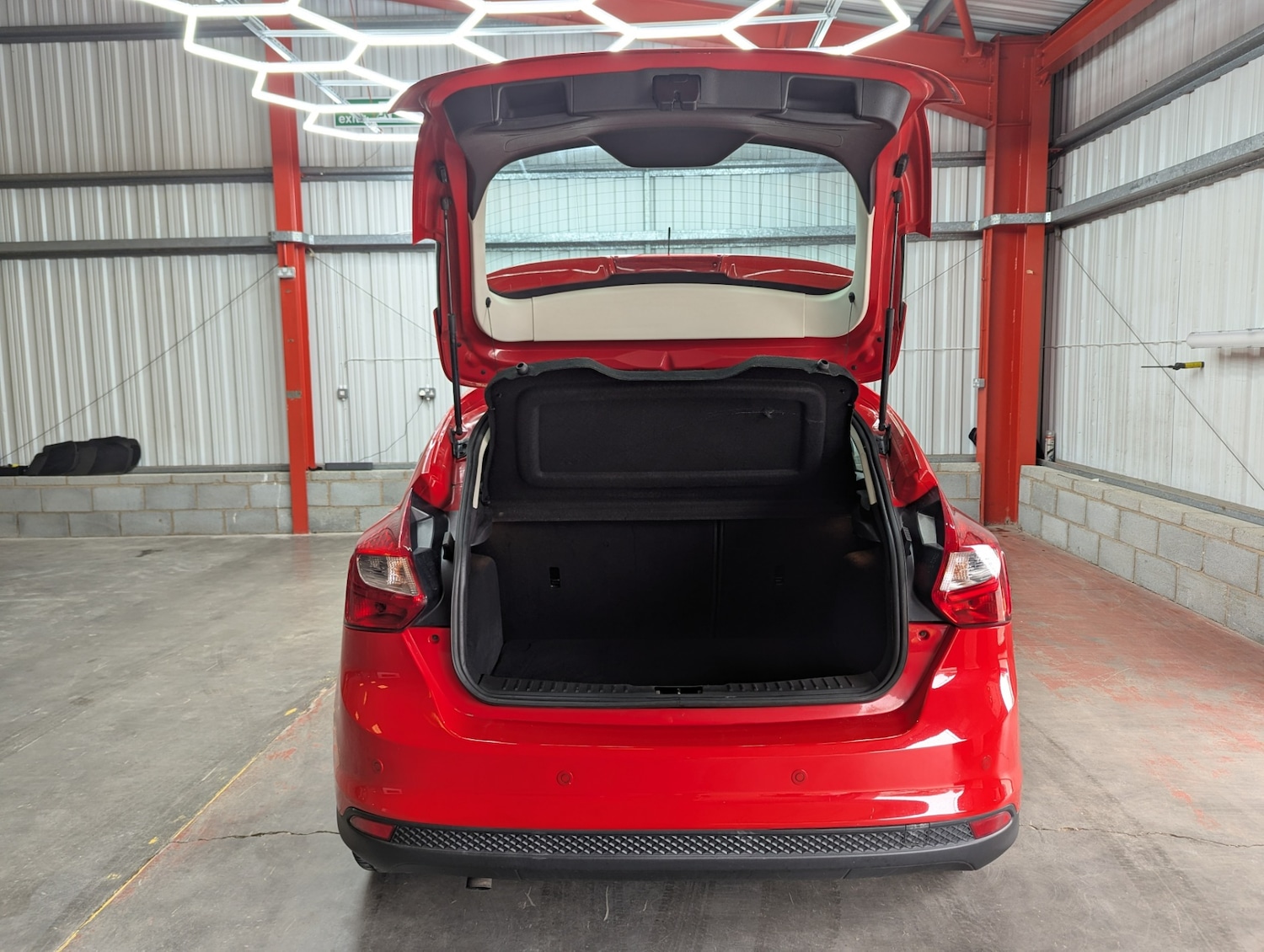 Used Ford Focus 2013 for sale - 76468821: Photo 33