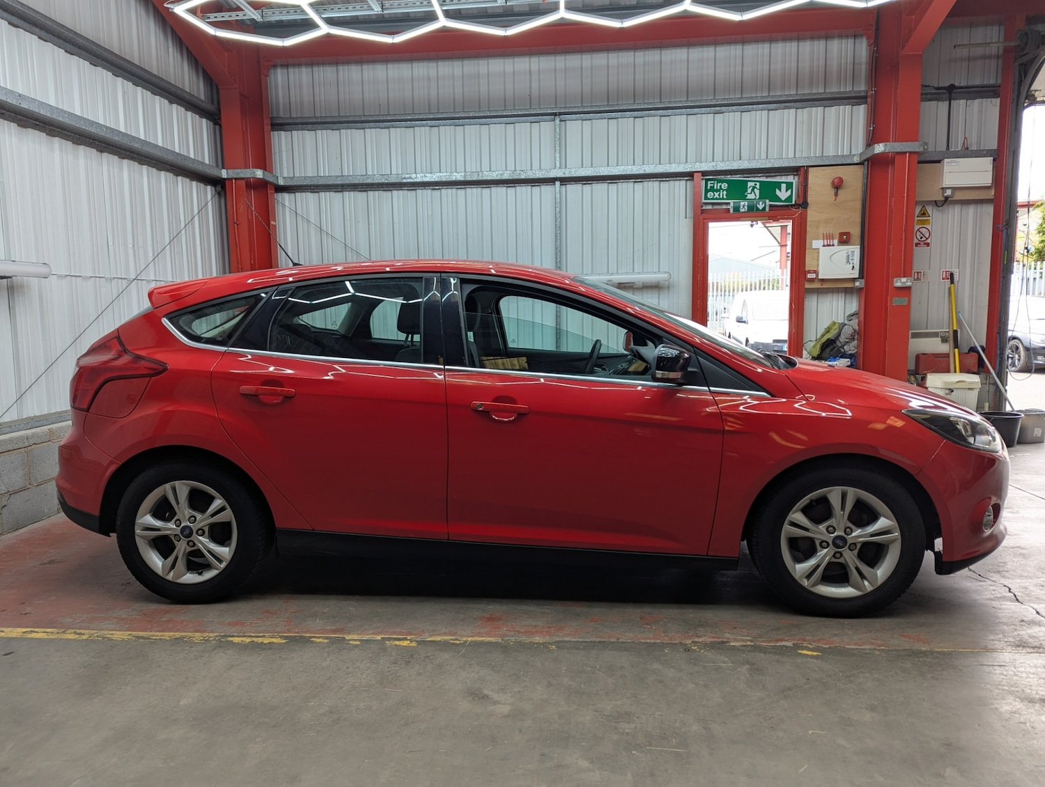 Used Ford Focus 2013 for sale - 76468821: Photo 5