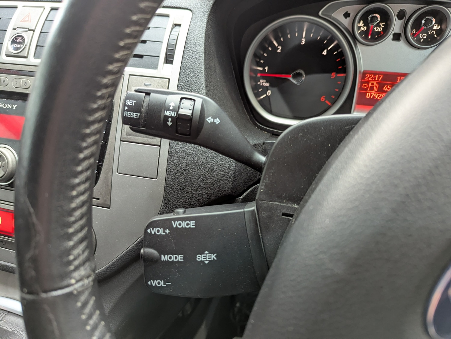 Used Ford Kuga 2010 for sale - 76467951: Photo 12