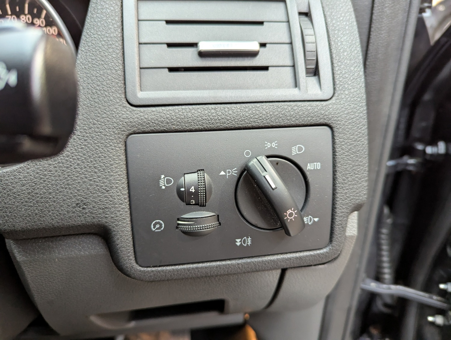 Used Ford Kuga 2010 for sale - 76467951: Photo 14