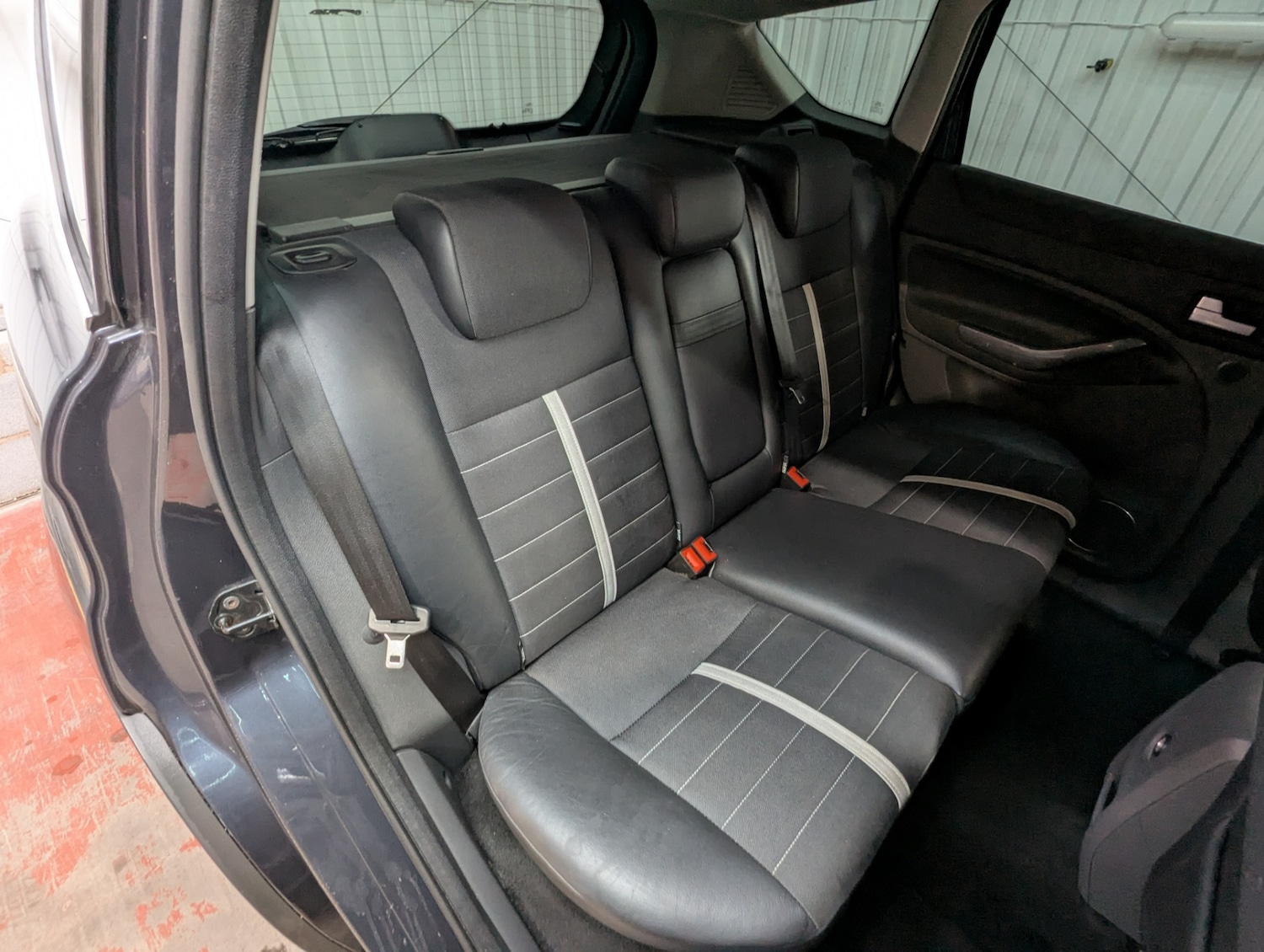 Used Ford Kuga 2010 for sale - 76467951: Photo 25