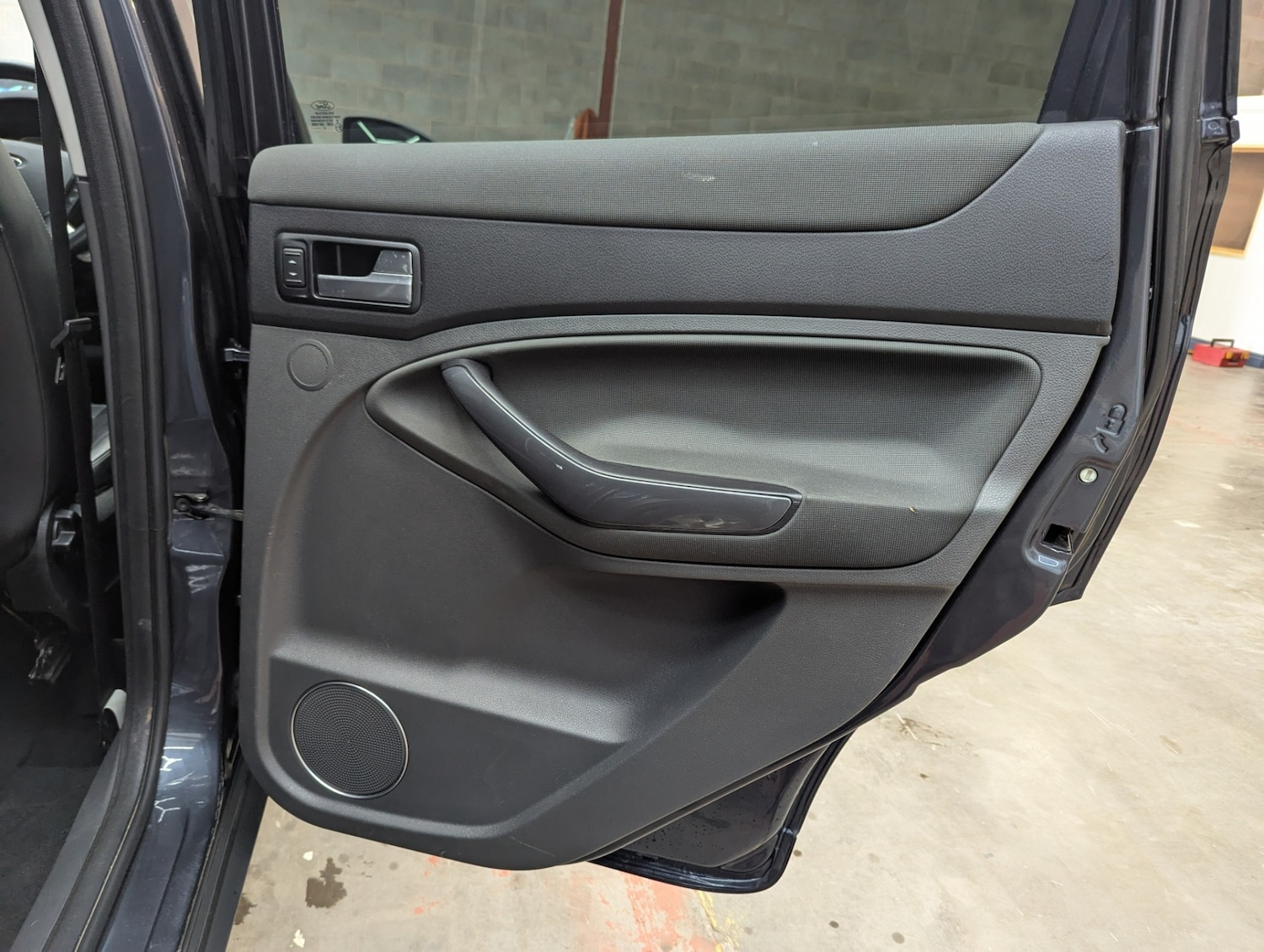 Used Ford Kuga 2010 for sale - 76467951: Photo 27