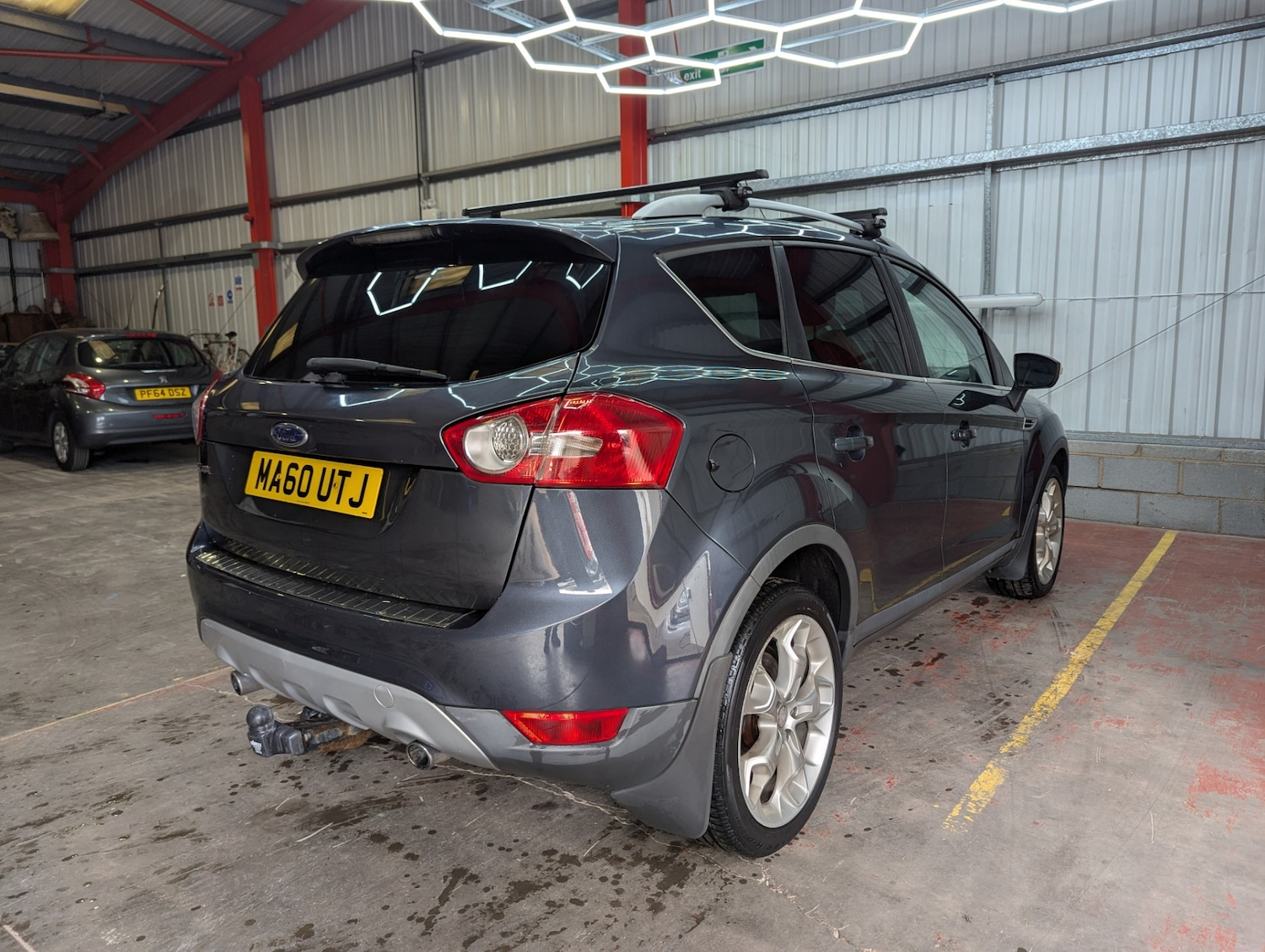 Used Ford Kuga 2010 for sale - 76467951: Photo 34
