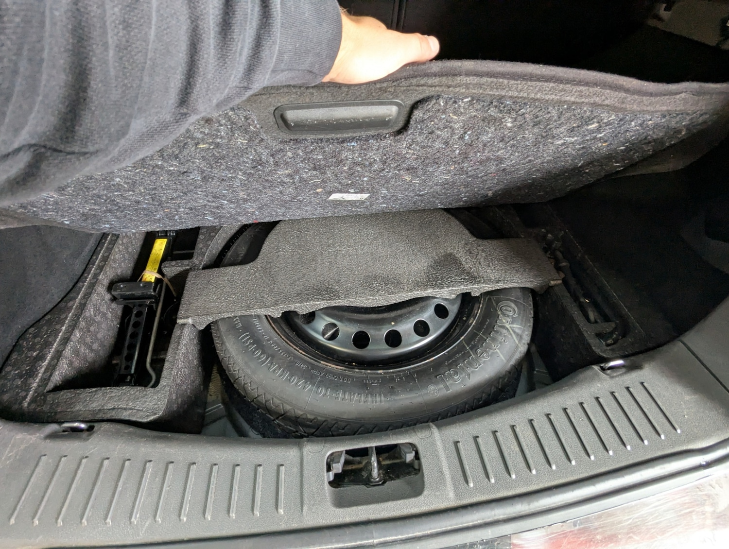 Used Ford Kuga 2010 for sale - 76467951: Photo 42