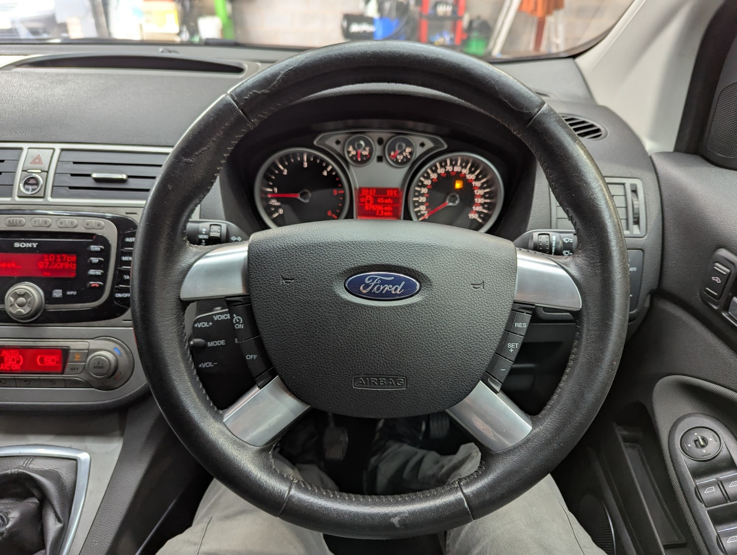 Used Ford Kuga 2010 for sale - 76467951: Photo 8