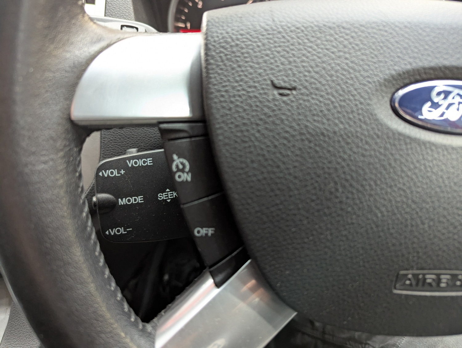 Used Ford Kuga 2010 for sale - 76467951: Photo 9