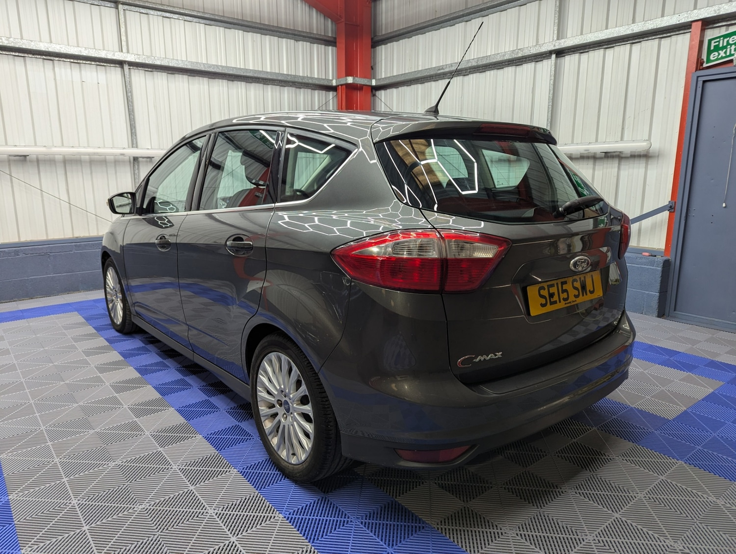 Used Ford C-Max 2015 for sale - 76792942: Photo 33
