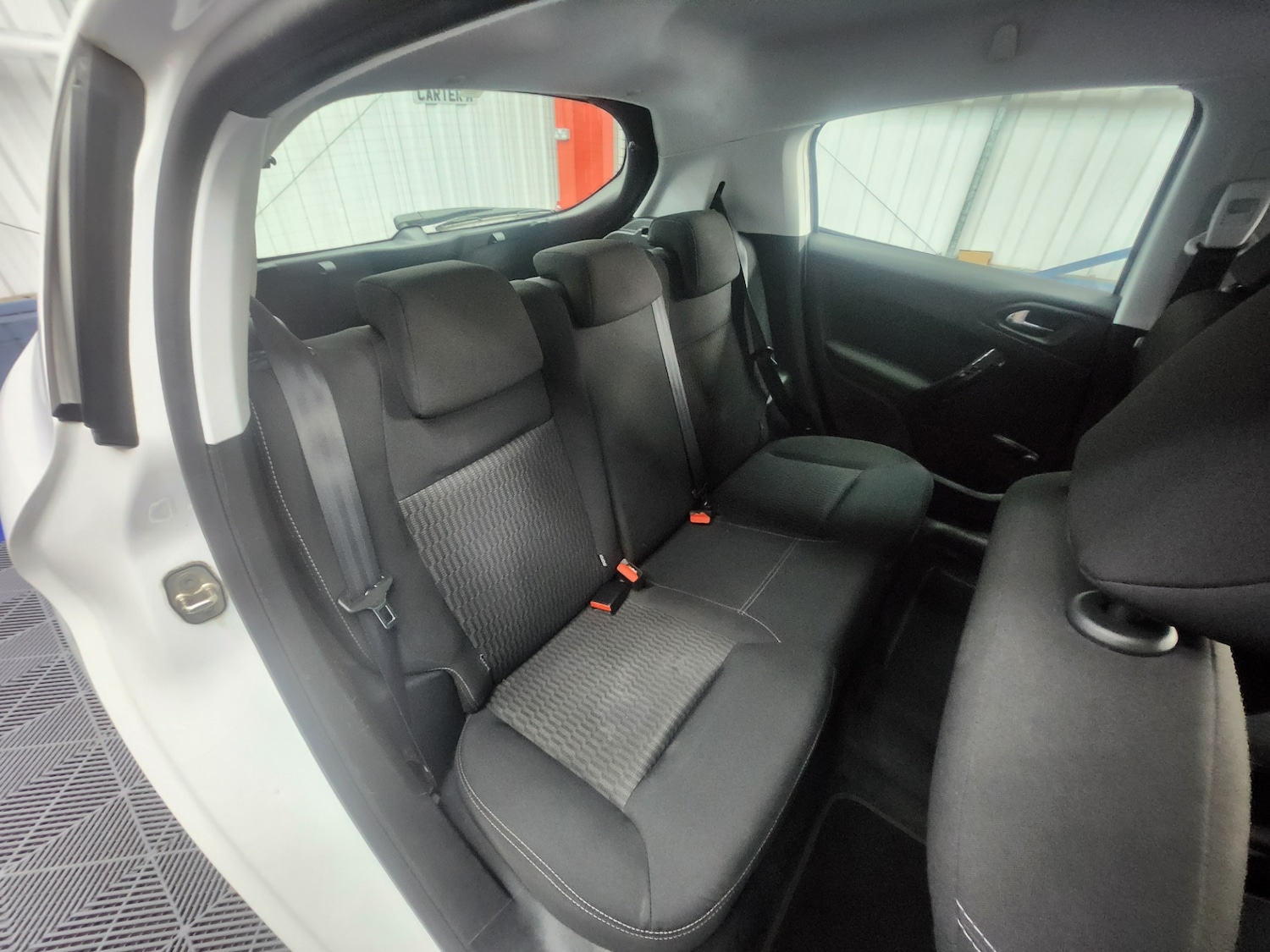 Used Peugeot 208 2015 for sale - 78039252: Photo 15