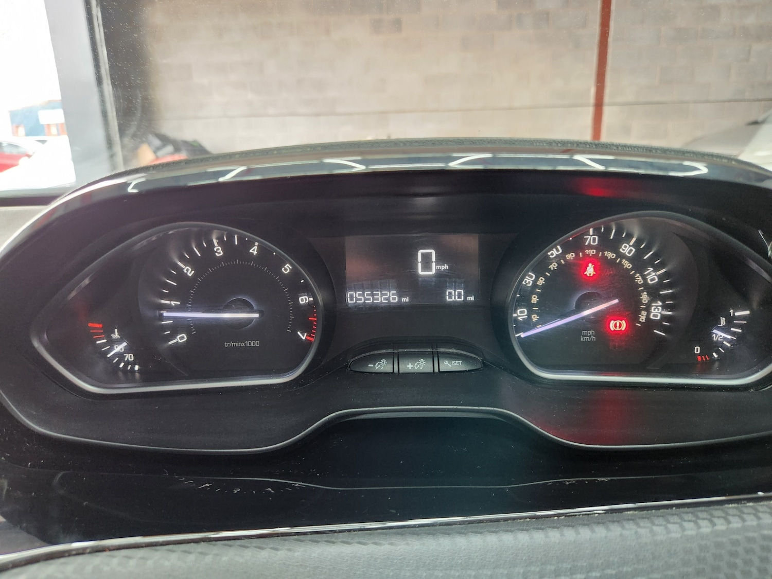 Used Peugeot 208 2015 for sale - 78039252: Photo 30