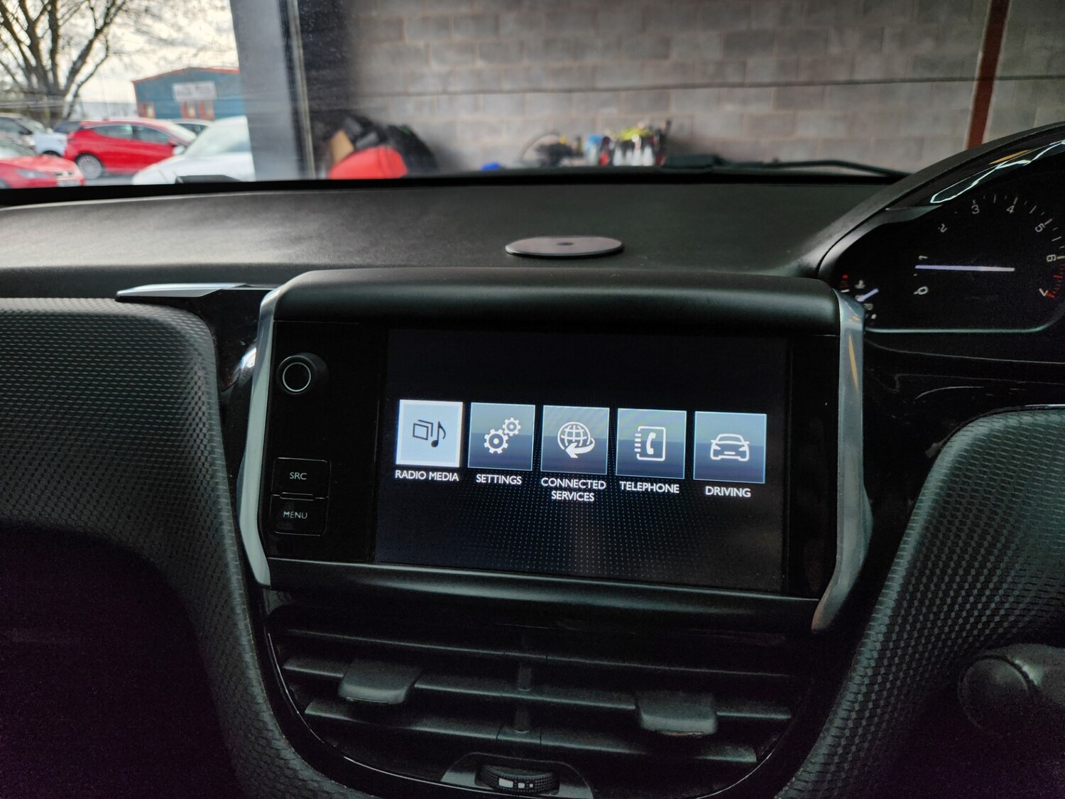 Used Peugeot 208 2015 for sale - 78039252: Photo 32